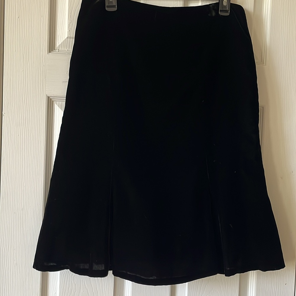 Vintage Victor Costa blk velvet skirt with peticoat sz 8